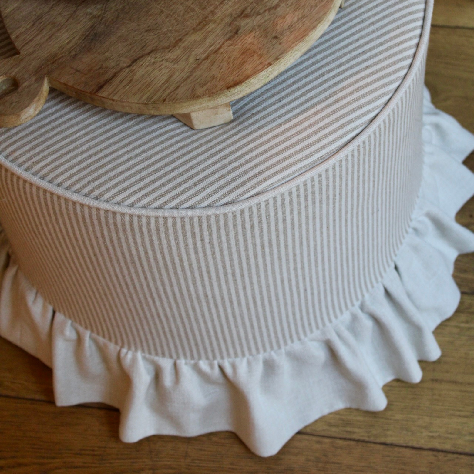 Winnie Round Stool